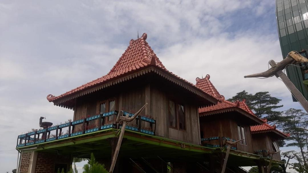 Photo of Buildings in Cilimus