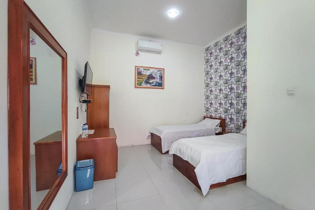 Photo of Bedroom in Waikabubak