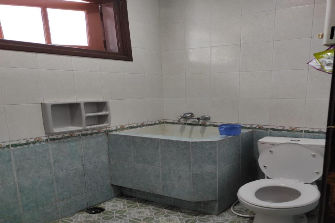 Photo of Bathroom in Hargomulyo