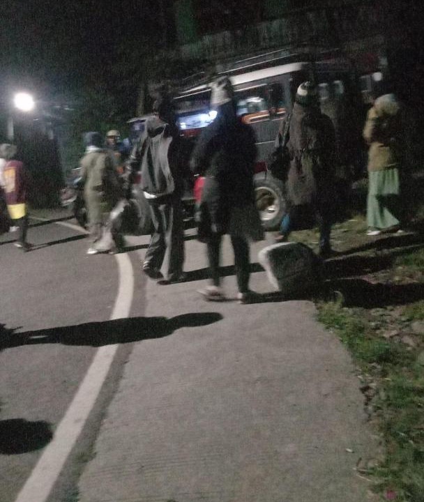 Photo of Others in Tosari