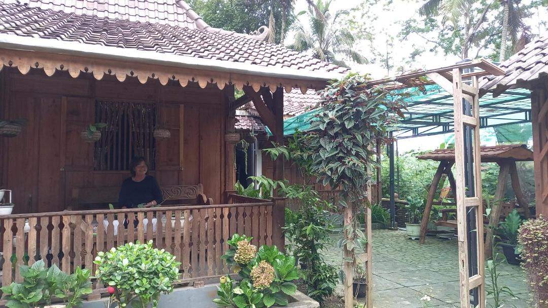 Photo of Buildings in Ponorogo