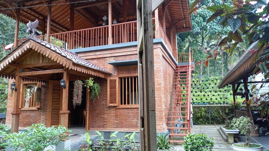 Photo of Buildings in Ponorogo