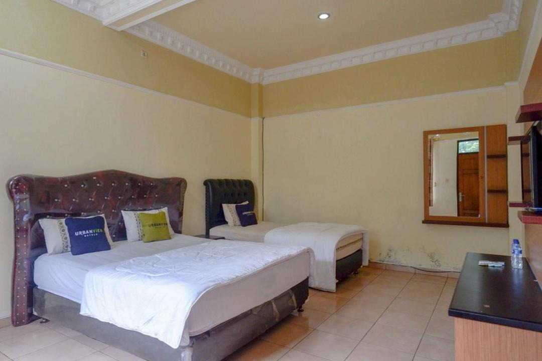 Photo of Bedroom in Bandungan