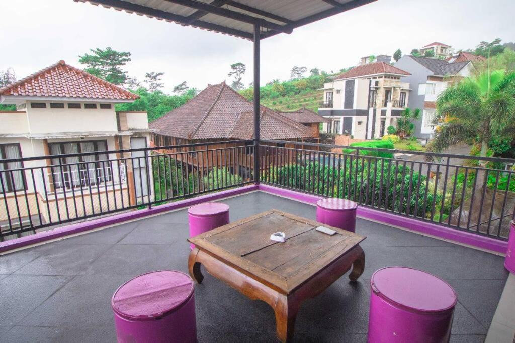 Photo of Patio Balcony in Sidomulyo