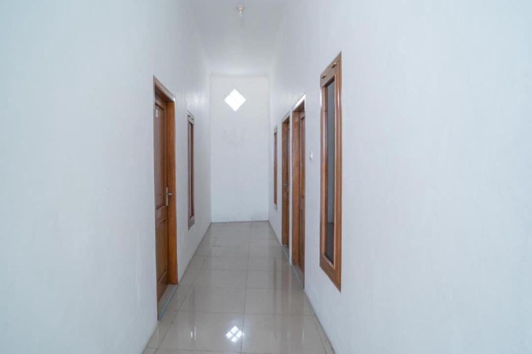 Photo of Others in Waru