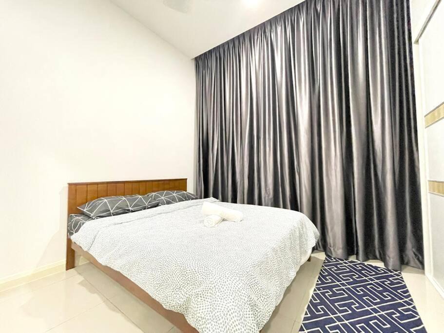 Photo of Bedroom in Medini