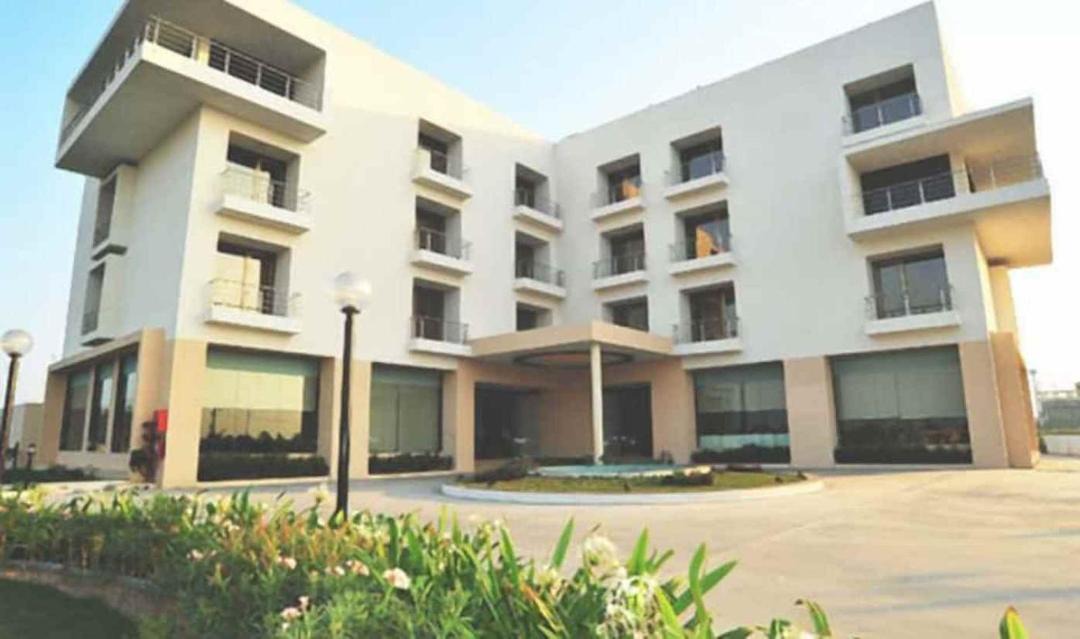 Photo of Buildings in Sanand