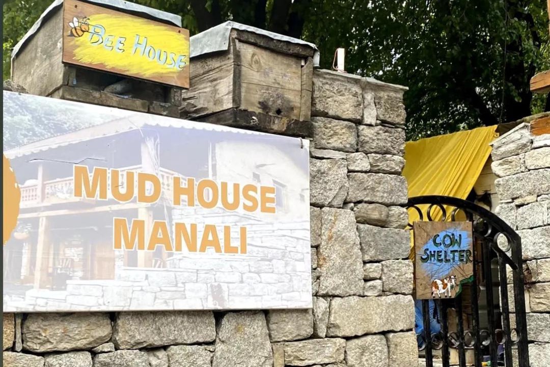 Photo of Others in Old Manali