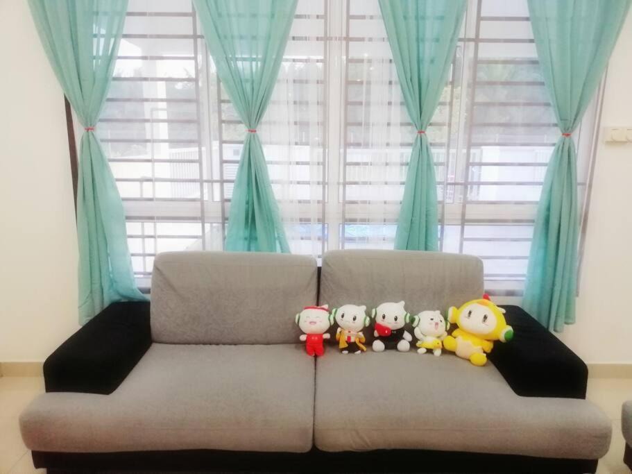 Photo of Livingroom in Bandar Penawar