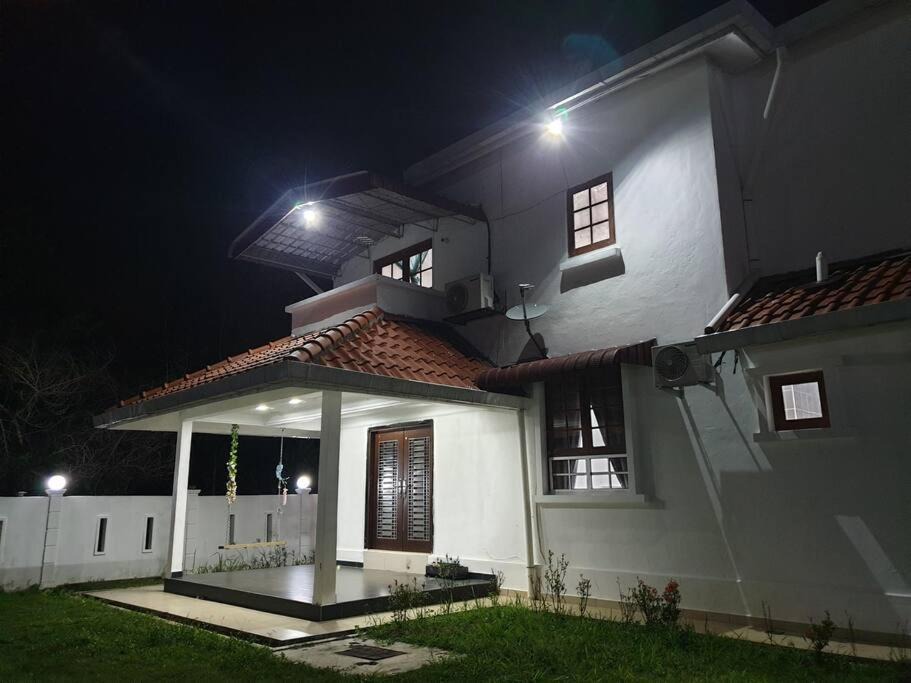 Photo of Buildings in Nilai