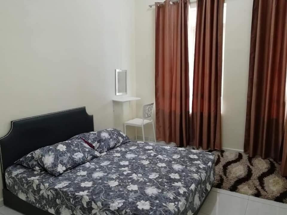 Photo of Bedroom in Sungai Besar