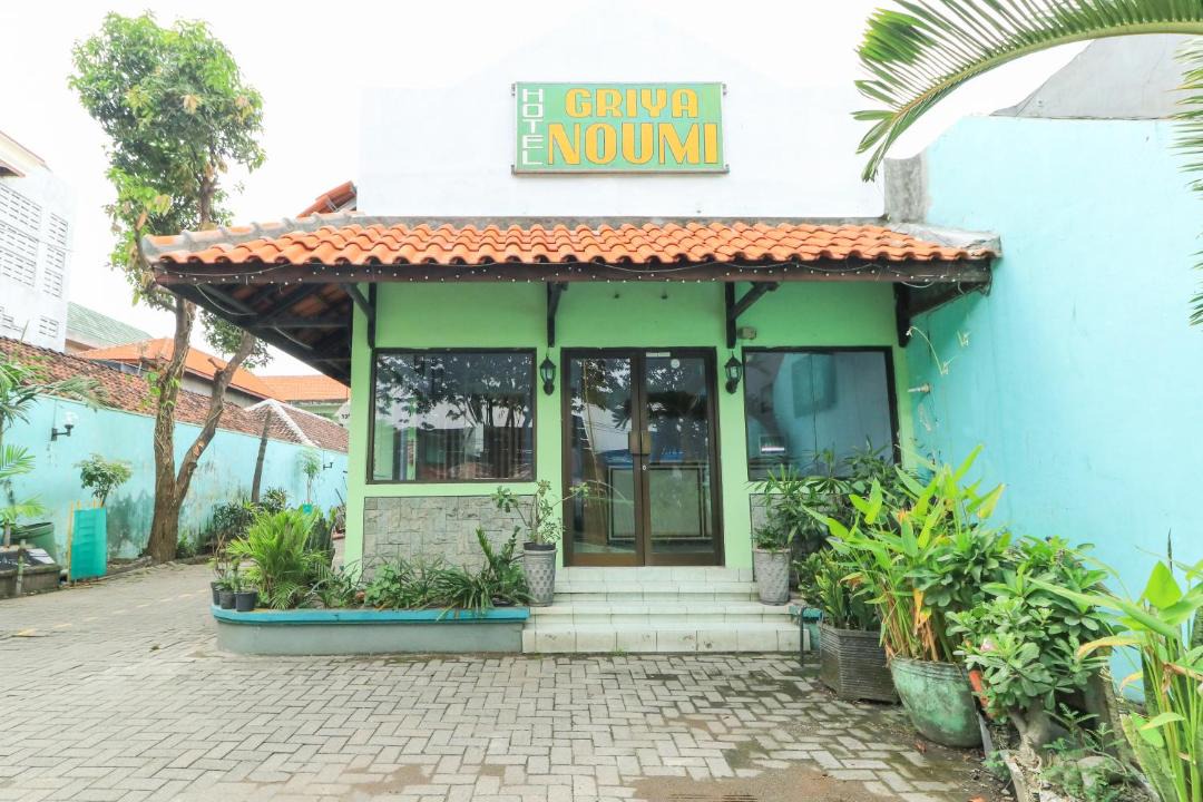 Photo of Buildings in Waru