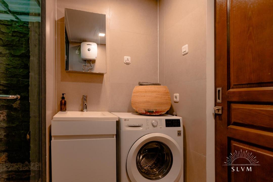 Photo of Bathroom in Selong Belanak