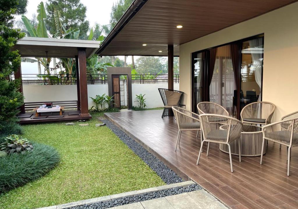 Photo of Patio Balcony in Ciawi