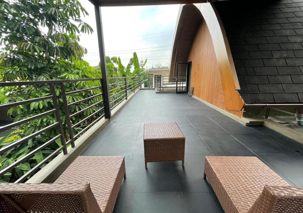 Photo of Patio Balcony in Ciawi