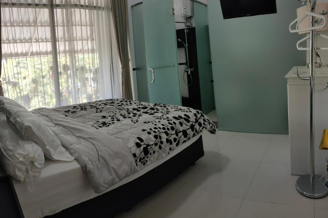 Photo of Bedroom in Hegarmanah