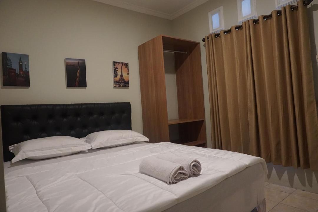 Photo of Bedroom in Selong