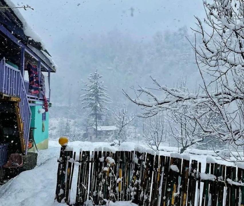 Photo of Buildings in Old Manali