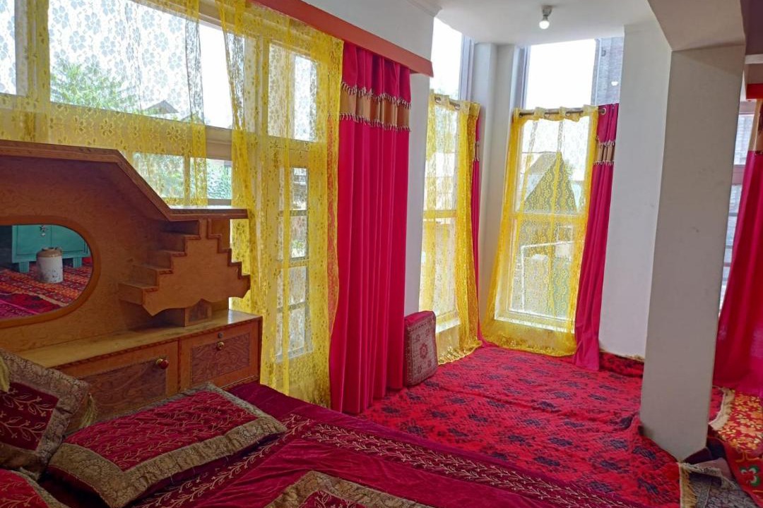 Photo of Bedroom in Srinagar