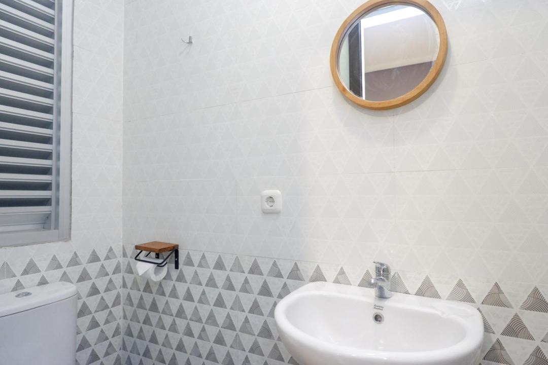 Photo of Bathroom in West Semarang