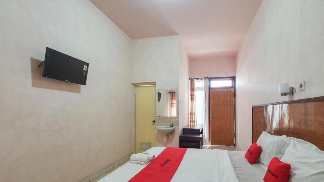 Photo of Bedroom in Sidomulyo