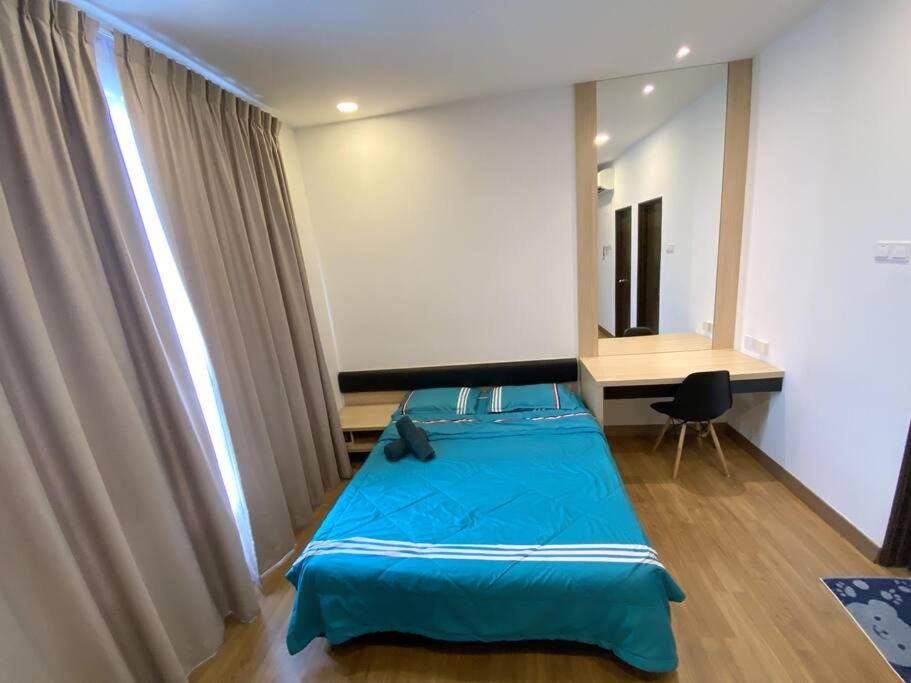 Photo of Bedroom in Kampung Bukit Dukong