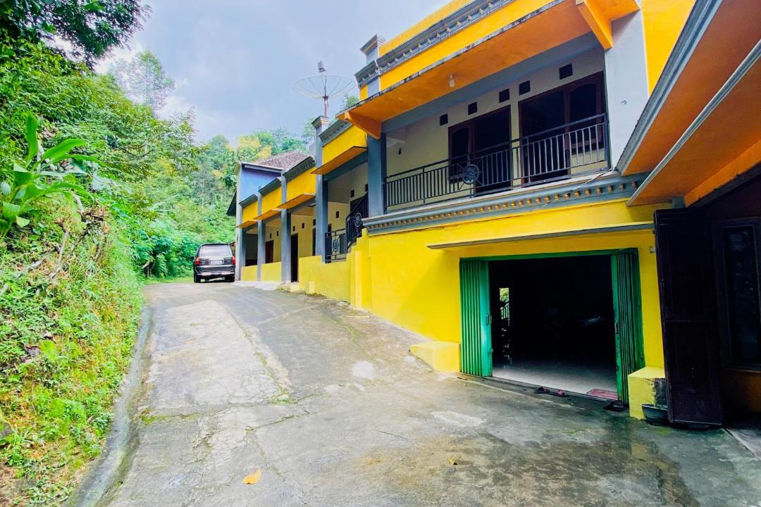 Photo of Buildings in Ponorogo