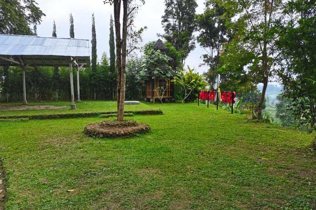 Photo of Others in Hargomulyo