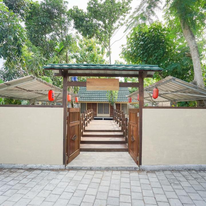 Photo of Patio Balcony in Baturetno