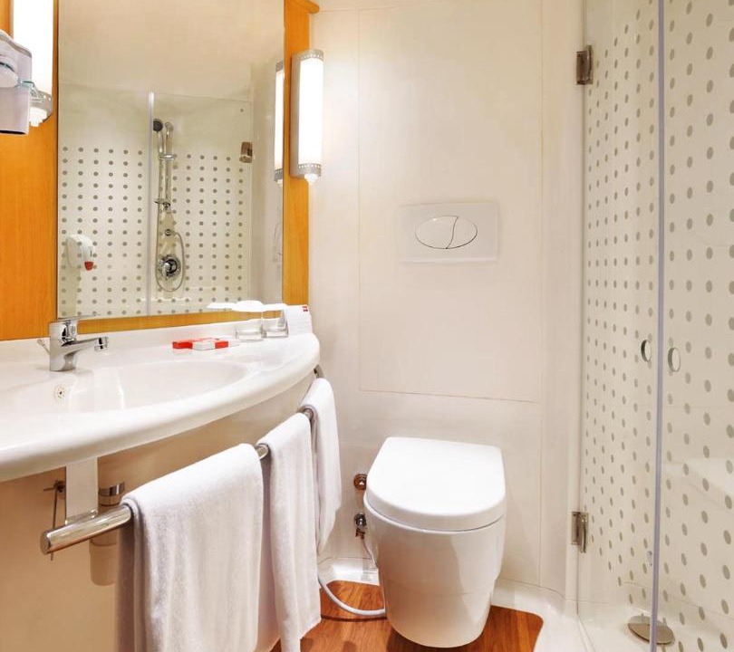 Photo of Bathroom in Padang