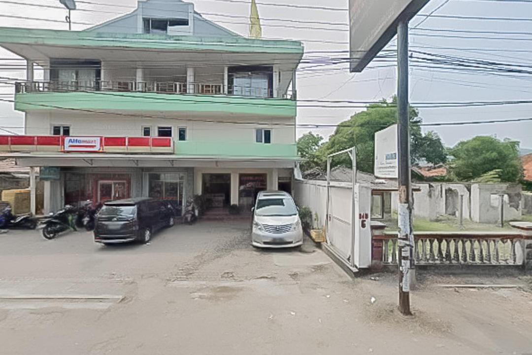 Photo of Others in Pelabuhan Ratu