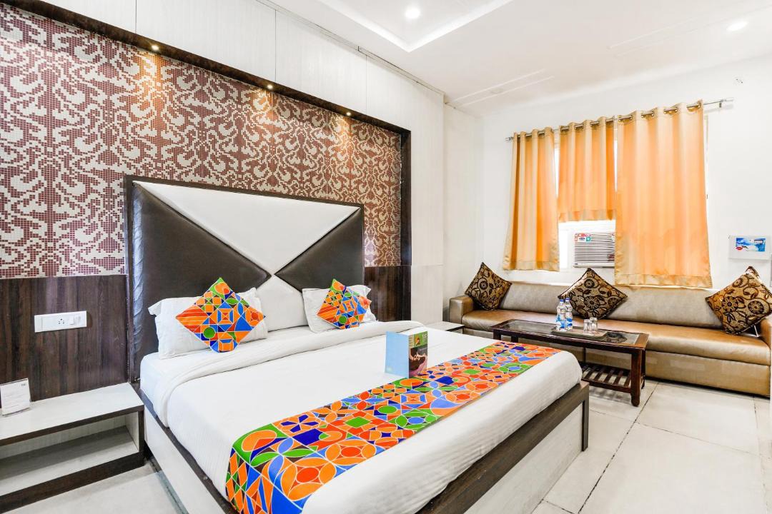 Photo of Bedroom in Charbagh