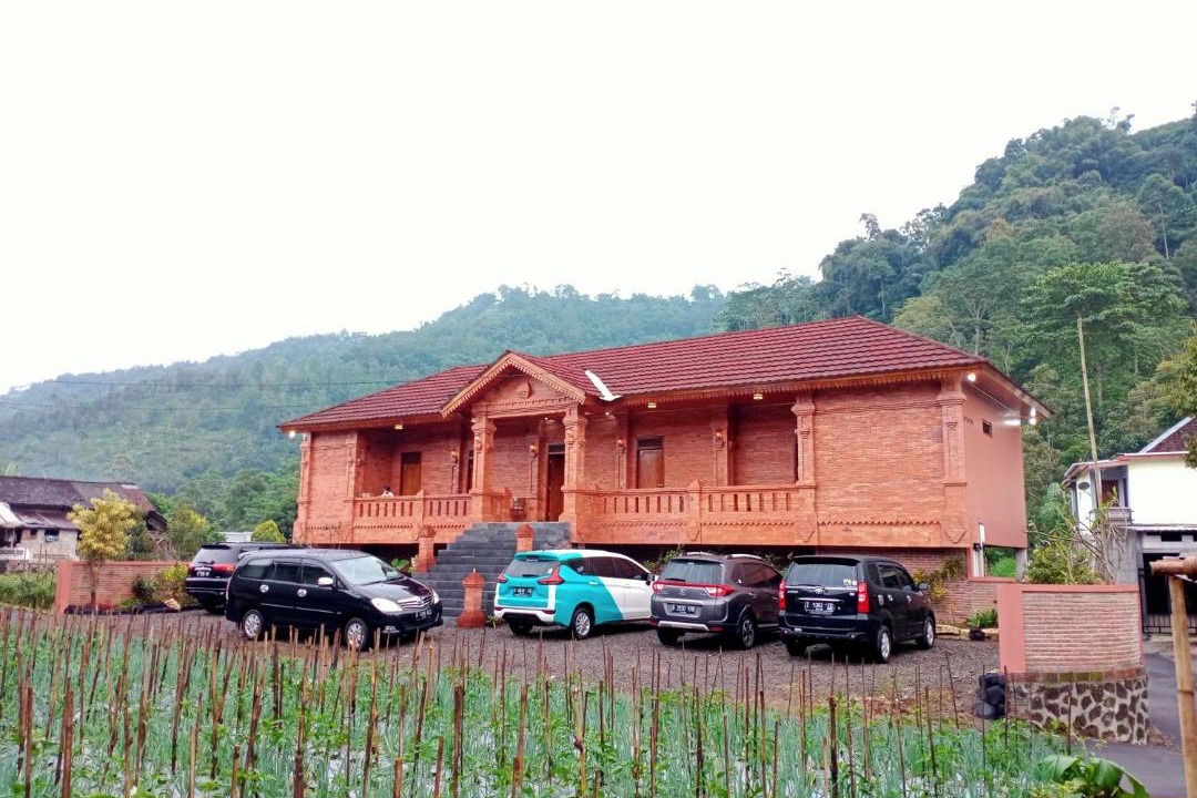 Photo of Others in Hargomulyo