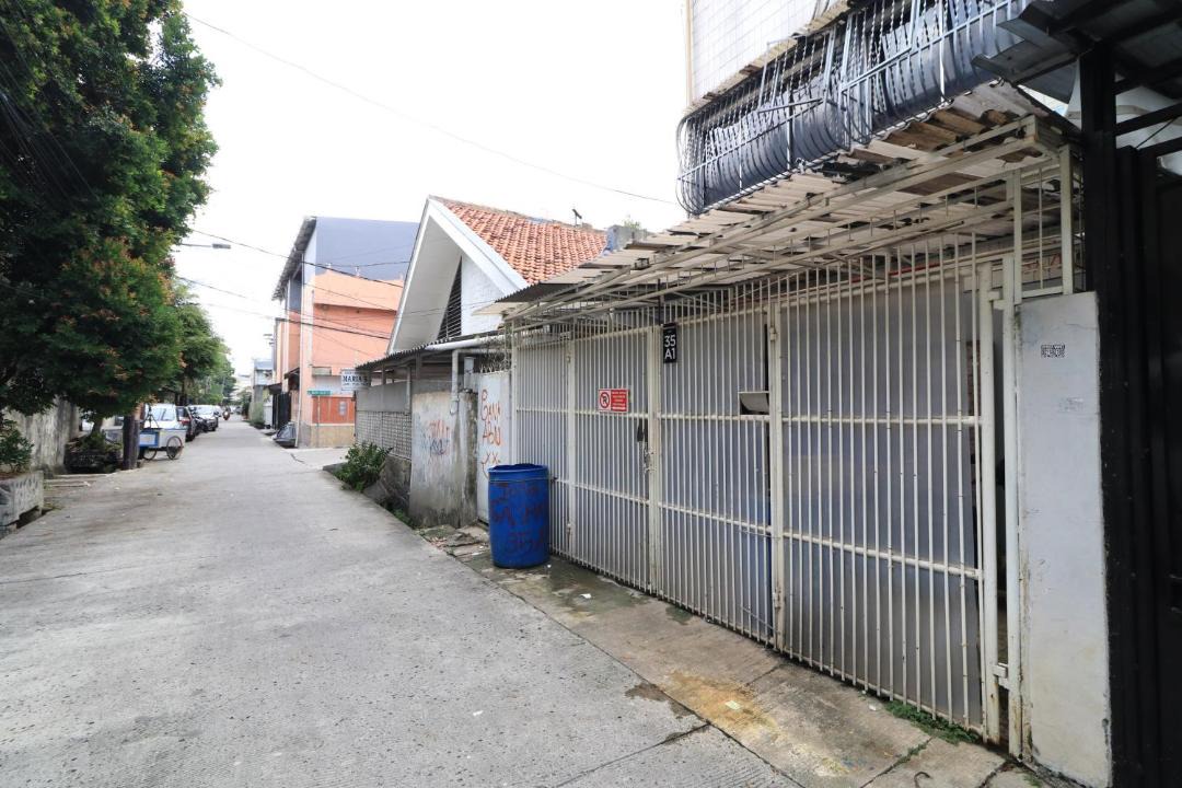 Photo of Buildings in Gambir