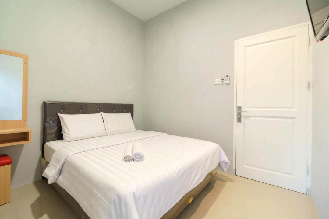 Photo of Bedroom in Anyer