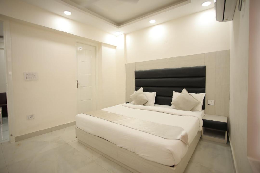 Photo of Bedroom in Sushant Lok
