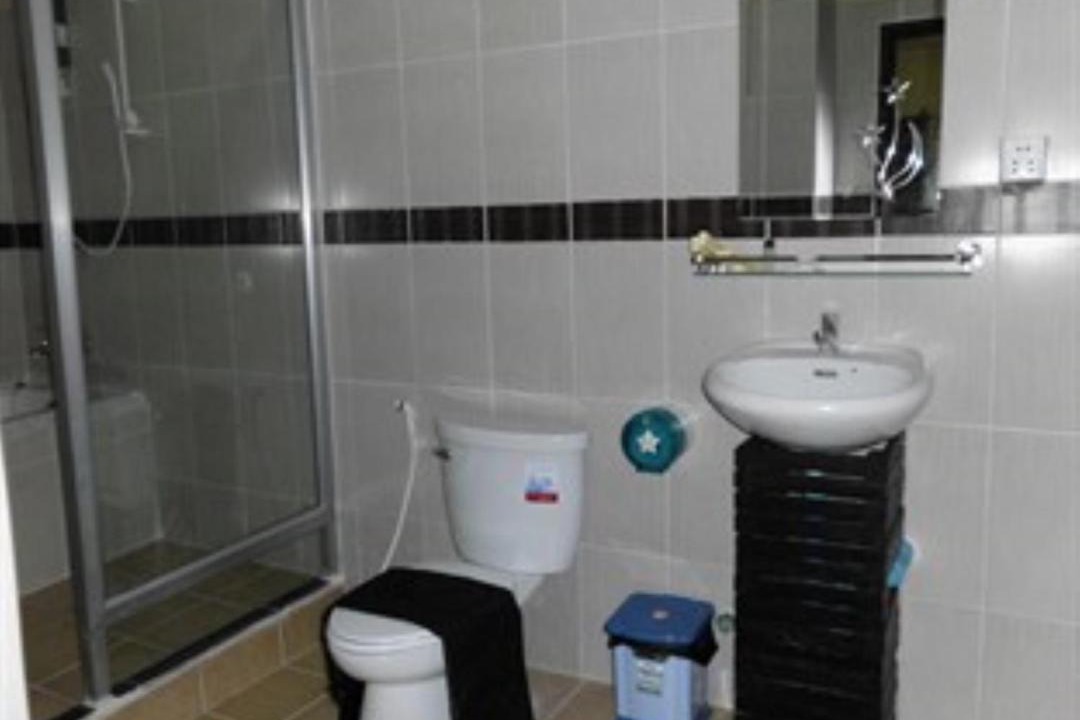 Photo of Bathroom in Daun Penh