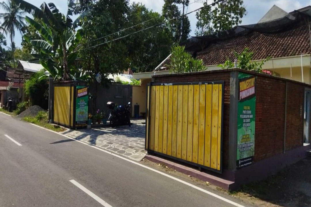 Photo of Buildings in Borobudur