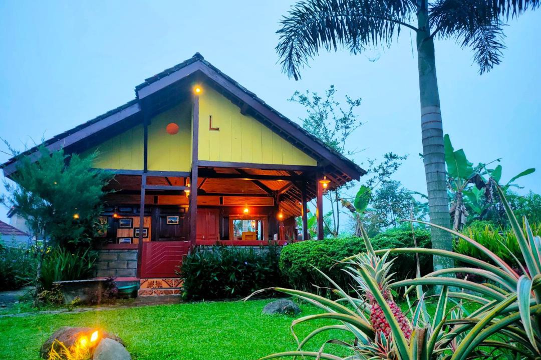 Photo of Buildings in Wonosobo