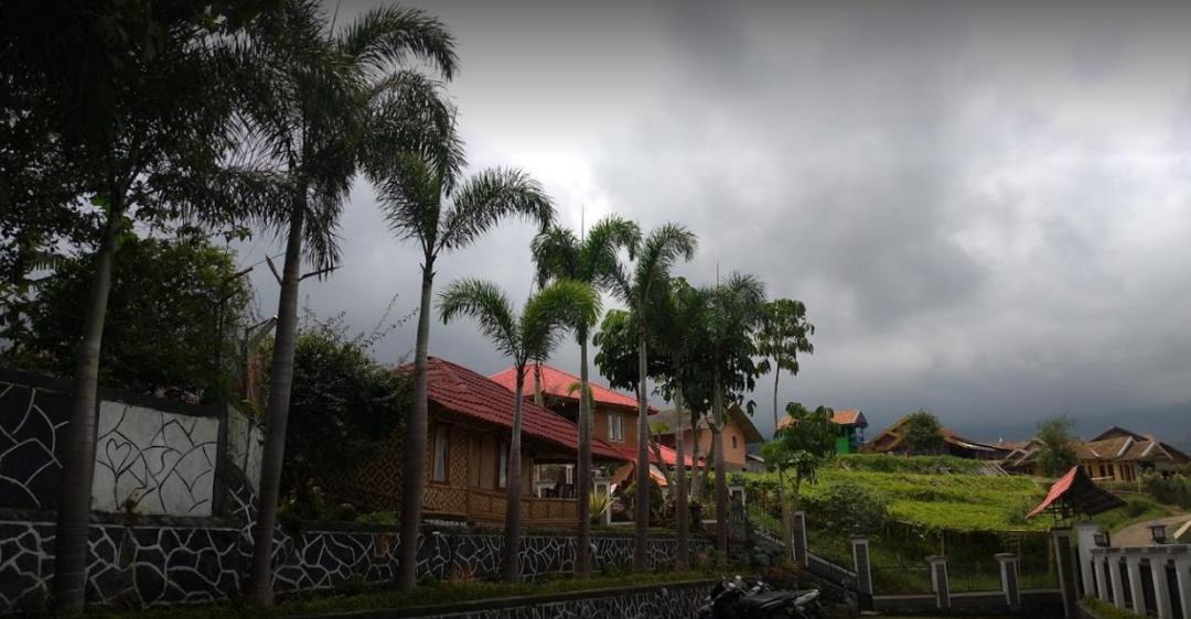 Photo of Buildings in Pasirjambu