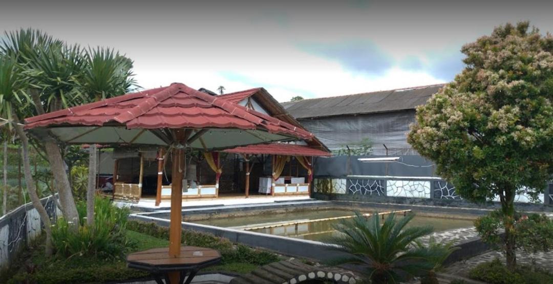 Photo of Buildings in Pasirjambu
