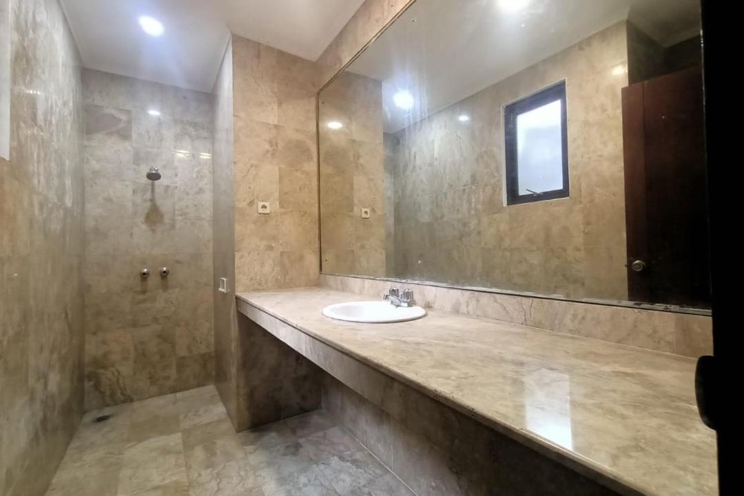 Photo of Bathroom in Cipanas