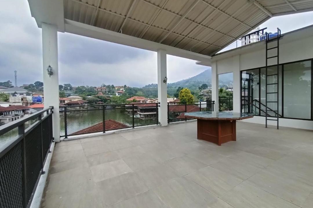 Photo of Patio Balcony in Cipanas