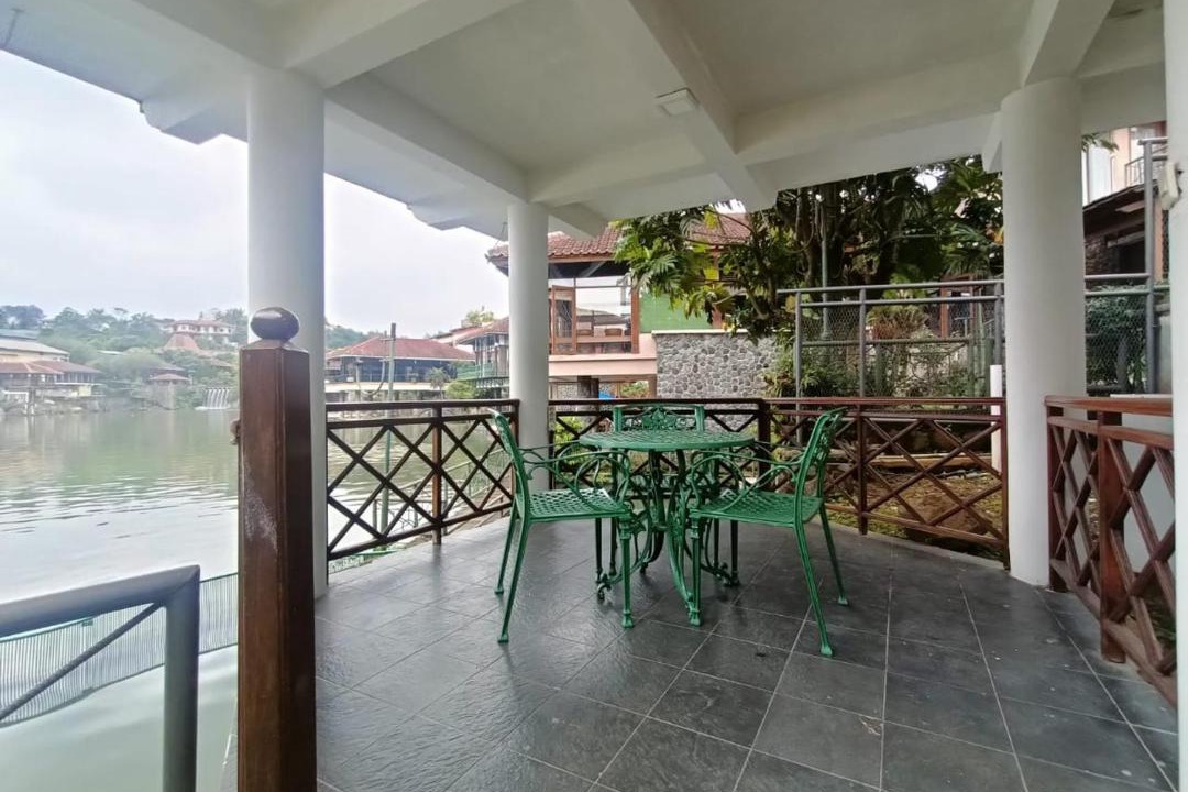 Photo of Patio Balcony in Cipanas