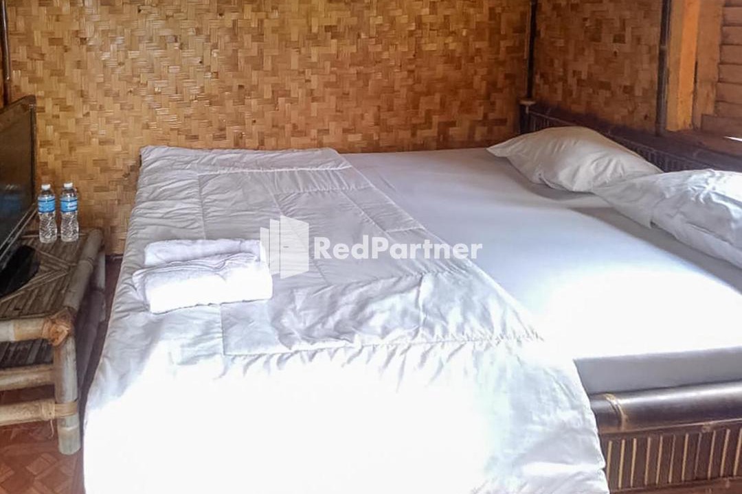 Photo of Bedroom in Pamijahan