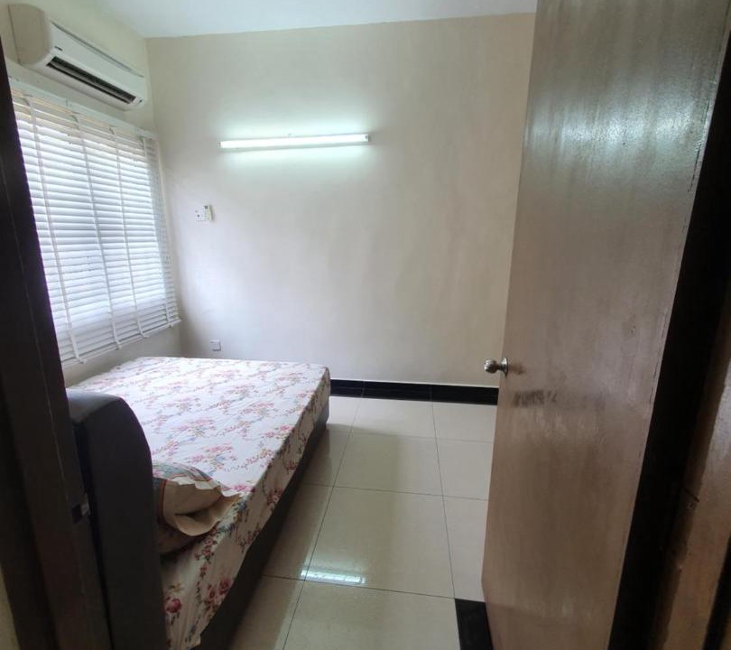 Photo of Bedroom in Baharu