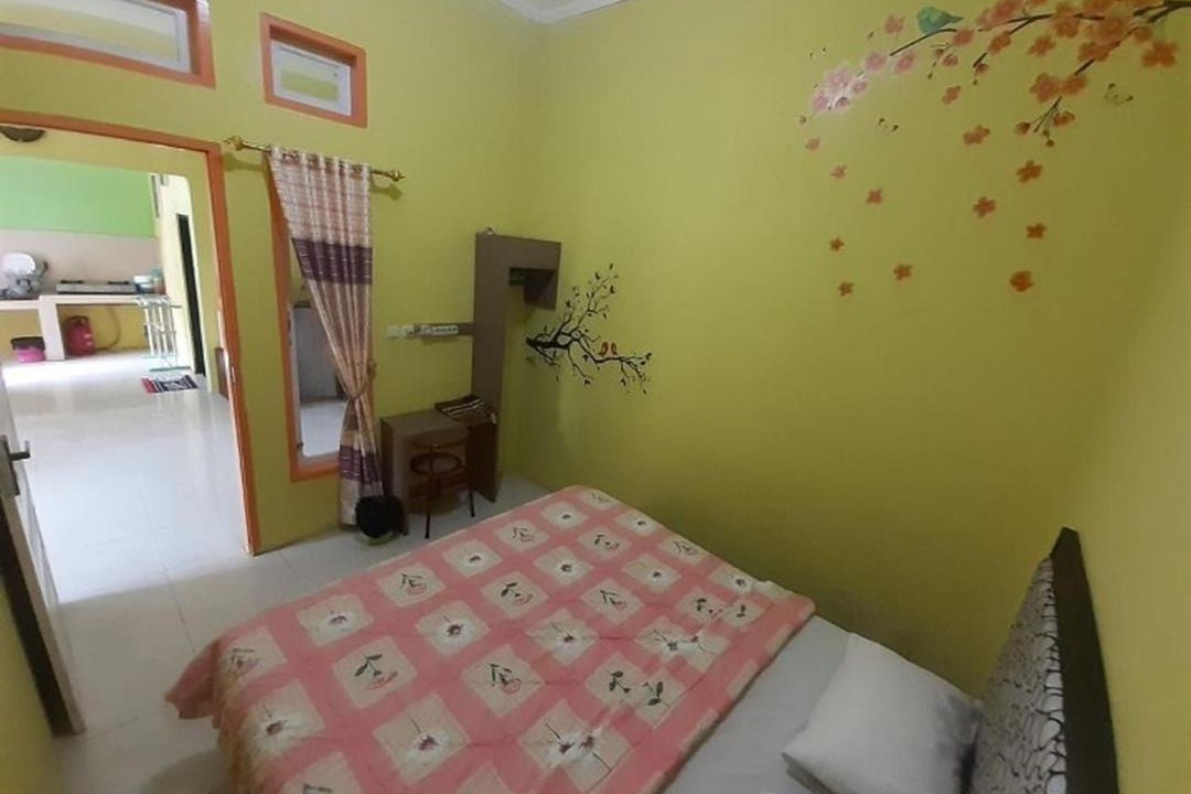 Photo of Bedroom in Bukittinggi