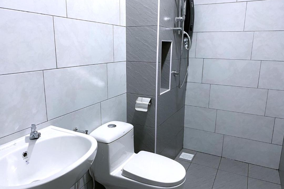 Photo of Bathroom in Bandar Penawar