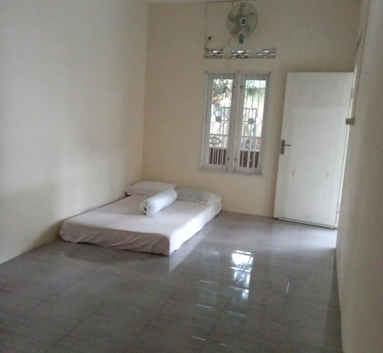 Photo of Bedroom in Kecamatan Kuripan