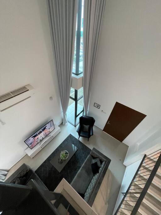 Photo of Livingroom in Geching Hilir